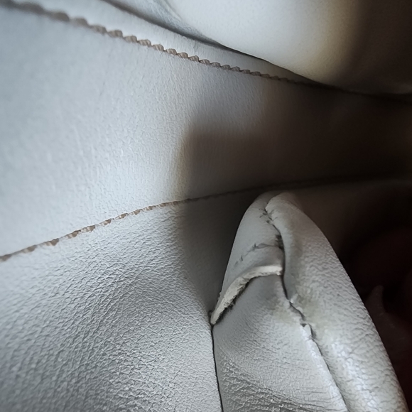 COA Coach Classic Soho White/Brown Leather Double Pocket Carry All Handbag - Picture 14 of 16